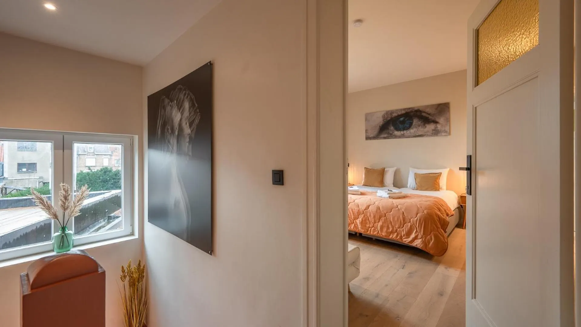 Villa Cezar - Big House At The Center Of Bruges - Free Parking