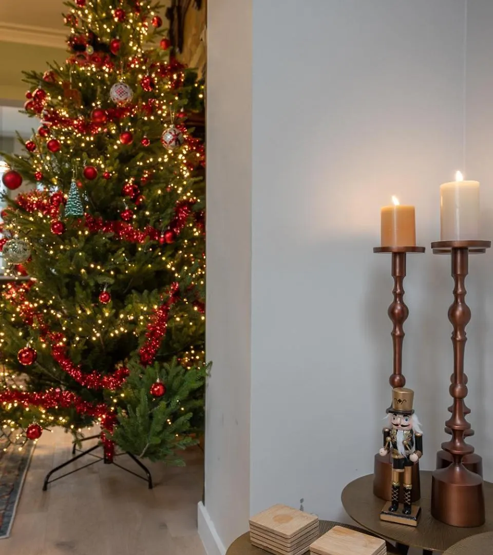 Villa Cezar - Big House At The Center Of Bruges - Free Parking