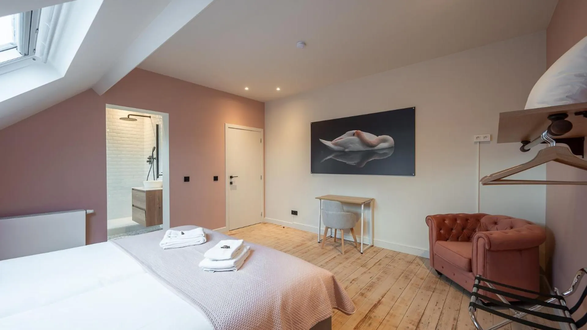 Villa Cezar - Big House At The Center Of Bruges - Free Parking 0*,