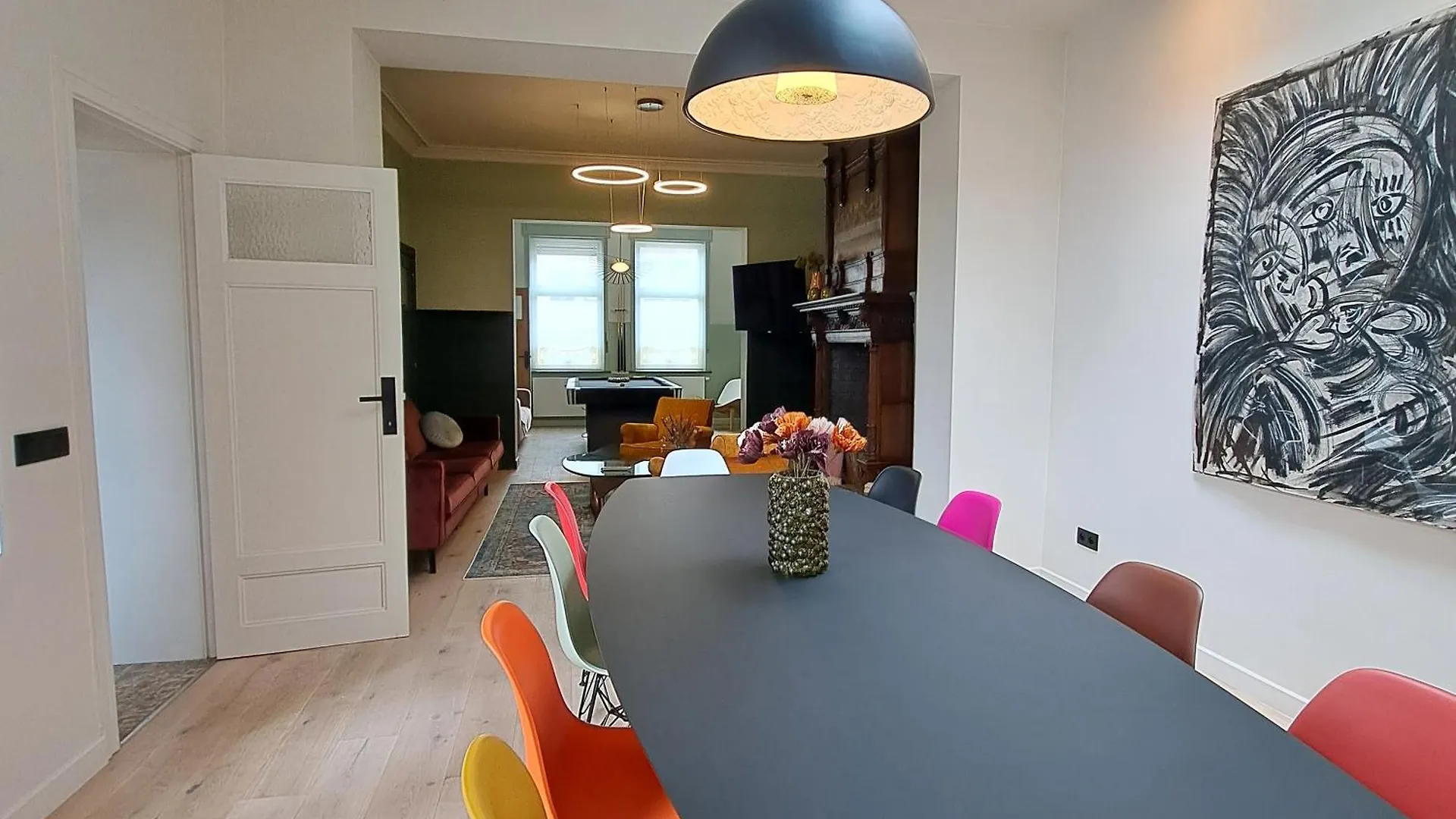 Villa Cezar - Big House At The Center Of Bruges - Free Parking